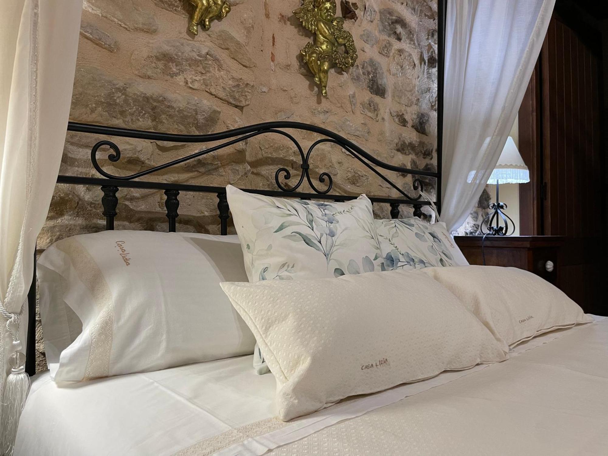 Casa Lidia - Antigua Posada Real バルデロブレス エクステリア 写真