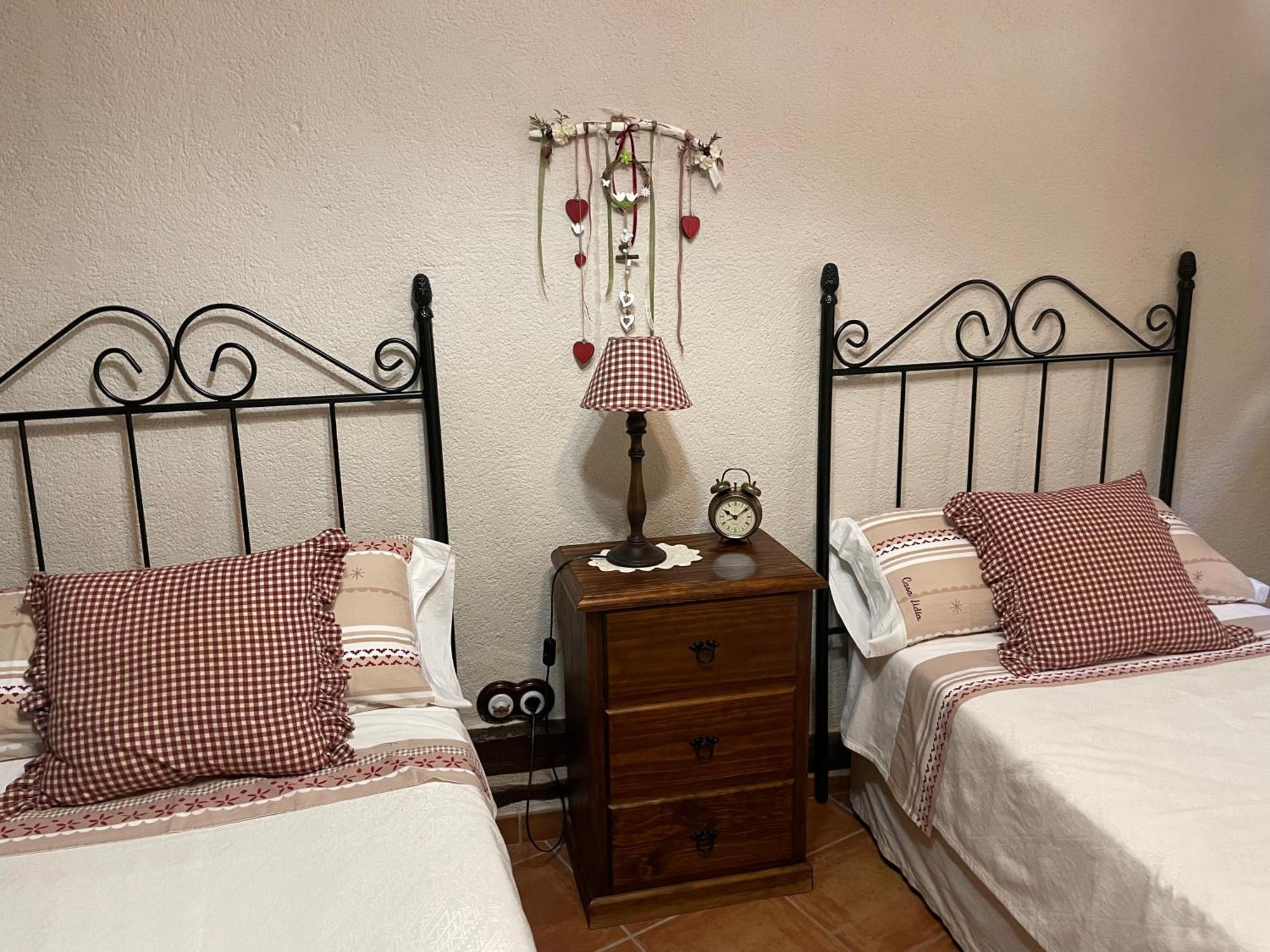 Casa Lidia - Antigua Posada Real バルデロブレス エクステリア 写真